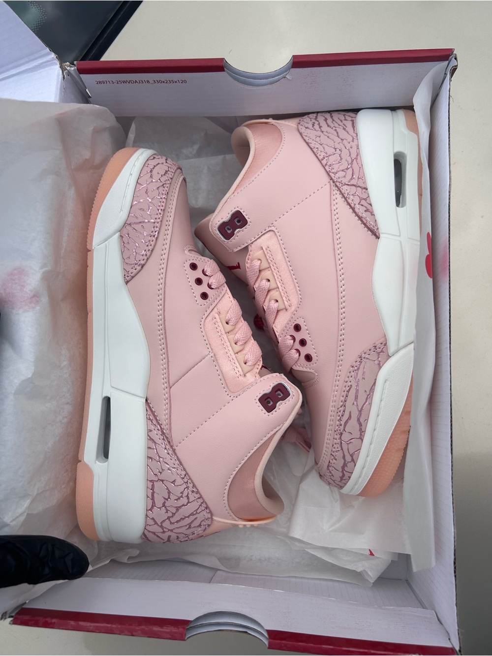 Pink Jordan Retro 3